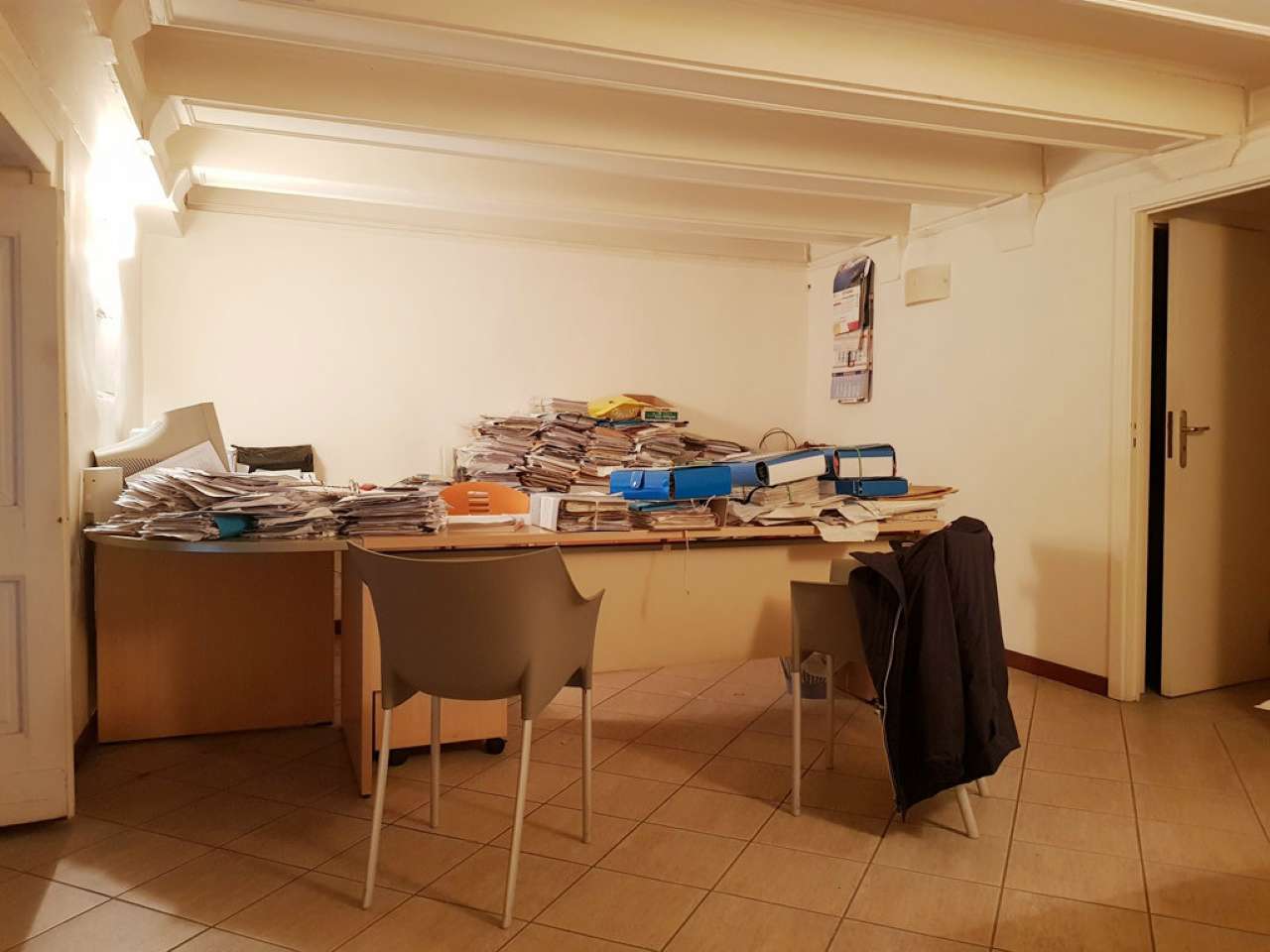 Ufficio - Loc.Com. NAPOLI affitto  VIA TOLEDO TOLEDO LEONARDO IMMOBILIARE AGENZIA NAPOLI