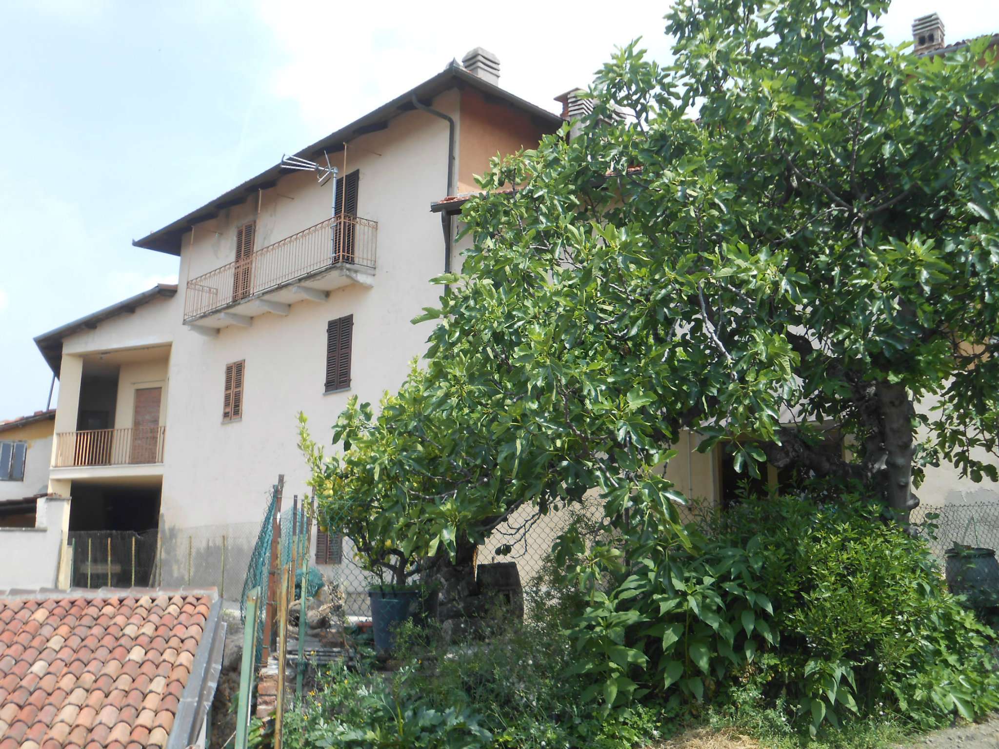  castelnuovo don bosco vendita quart:  la casa