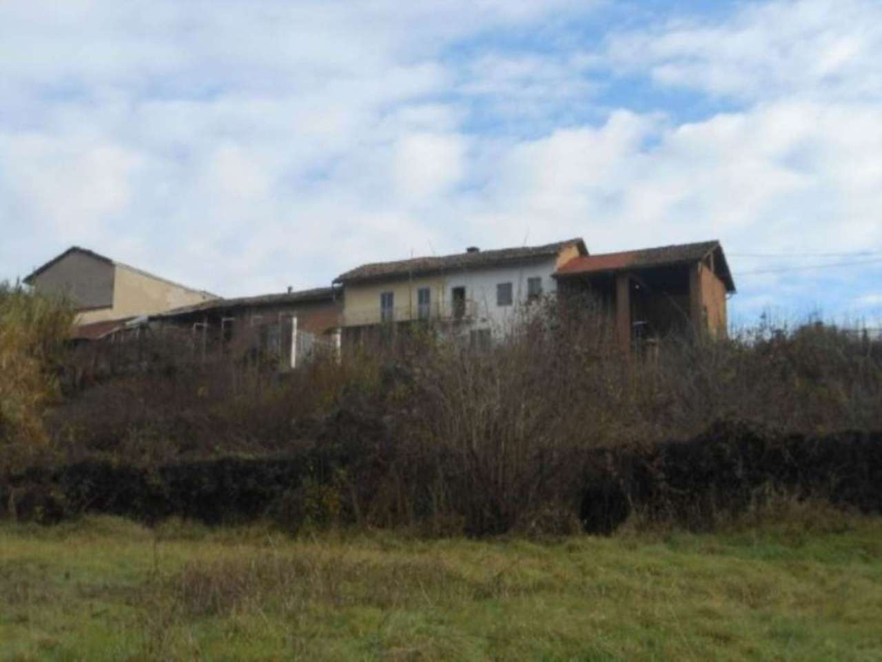 Rustico - Cascina PIOVÀ MASSAIA vendita   Casali Freis La casa