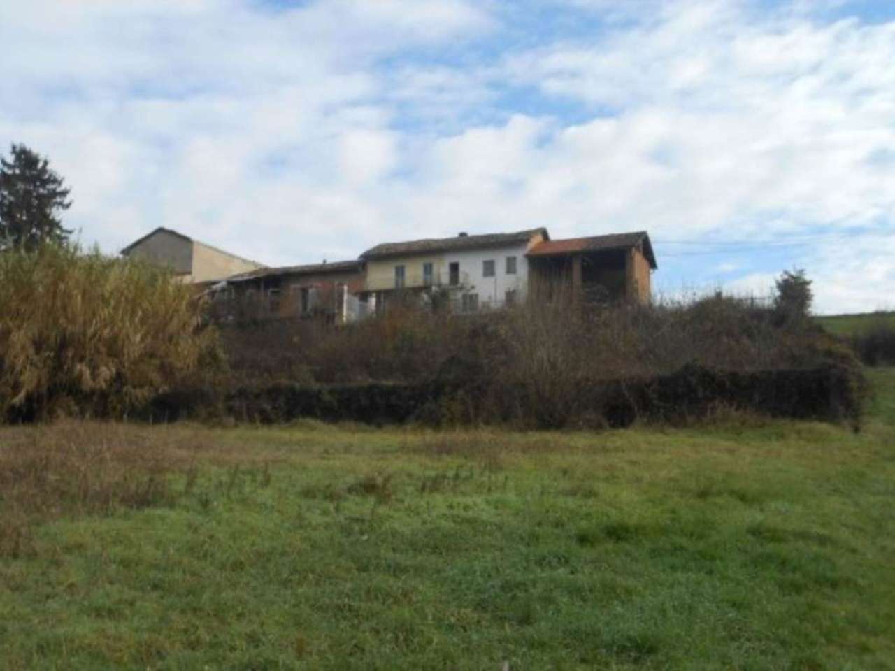 Rustico - Cascina PIOVÀ MASSAIA vendita   Casali Freis La casa