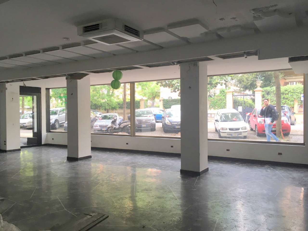 Negozio - Loc.Com. ROMA vendita  PRATI Via Pompeo Magno Exedra Immobiliare Srl