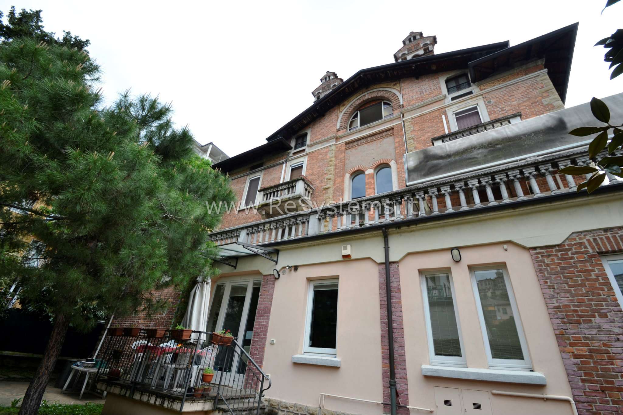 Villa Unifamiliare - Indipendente BERGAMO vendita   FRA DAMIANO DE ZAMBELLI RESYSTEMS