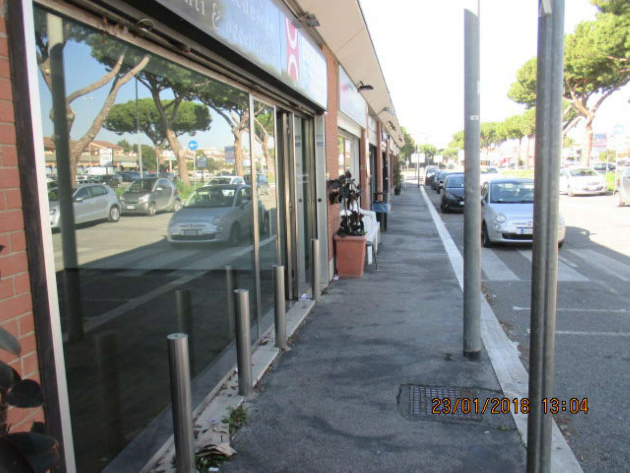 Negozio - Loc.Com. ROMA affitto  INFERNETTO Ermanno Wolf Ferrari FUTURA CASE IMMOBILIARE