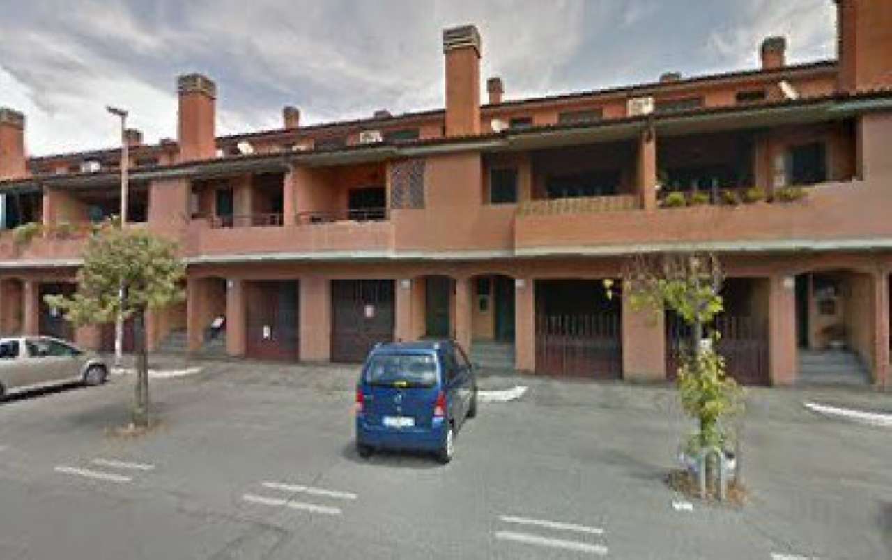 Villa Affiancata - Schiera ROMA affitto  INFERNETTO Via Maurice Ravel FUTURA CASE IMMOBILIARE