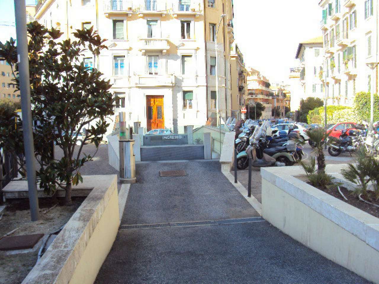 Box auto - Posto auto ROMA vendita  FLAMINIO   MaximaRe