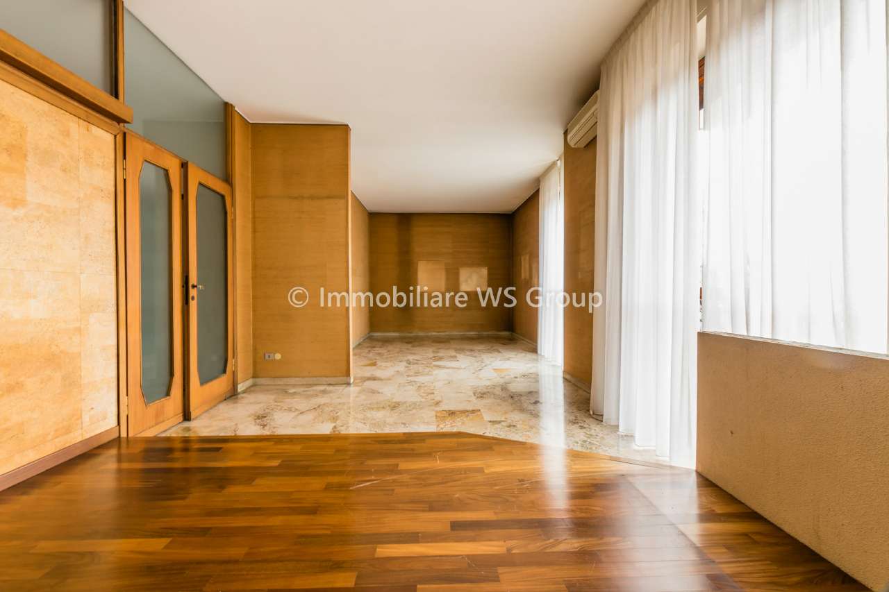 Appartamento MONZA vendita  SAN BIAGIO Parini Monza Carlo Alberto - Immobiliare W.S. Prima srl