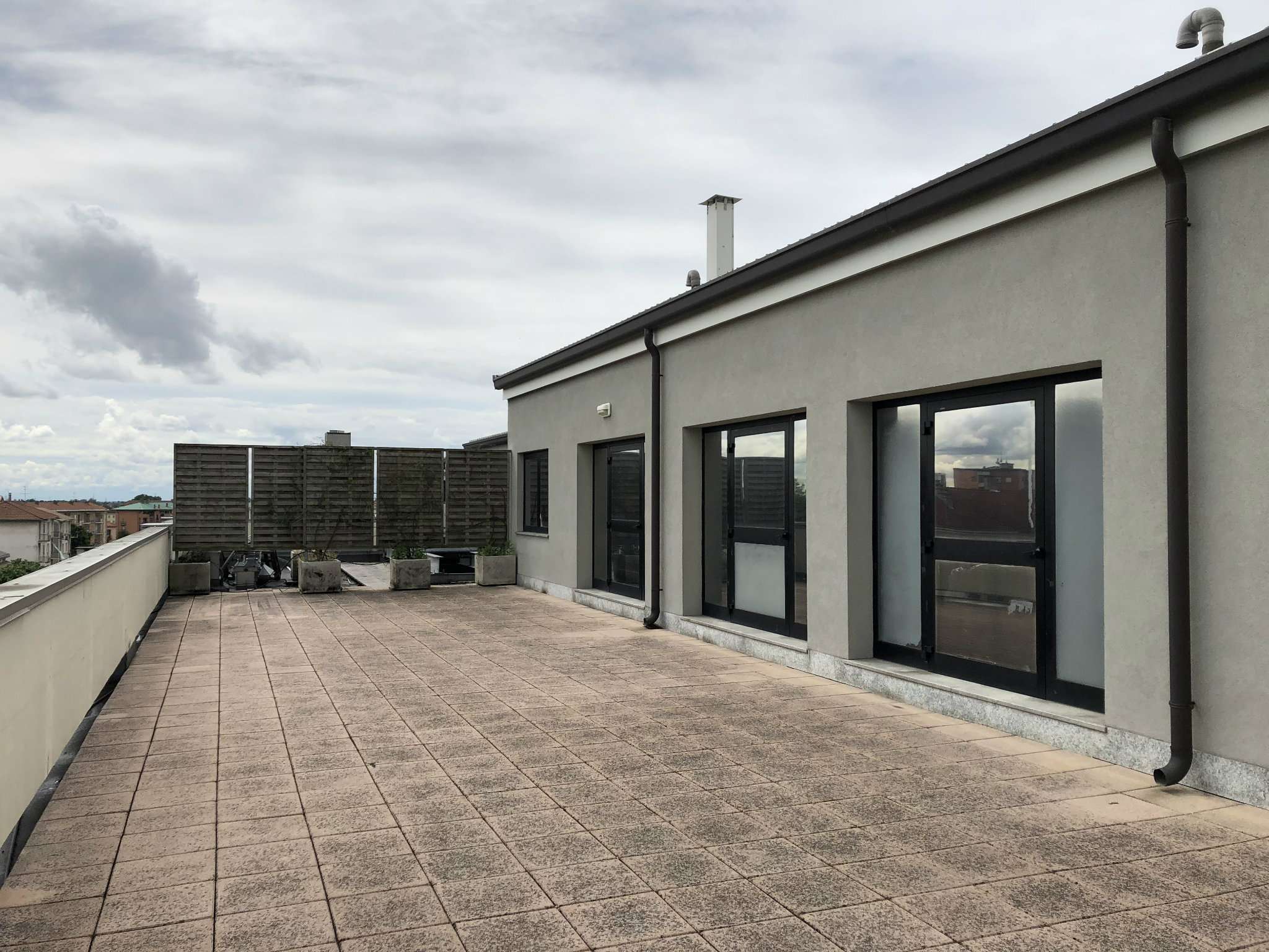  novara affitto quart:  ennegi-studio-srl