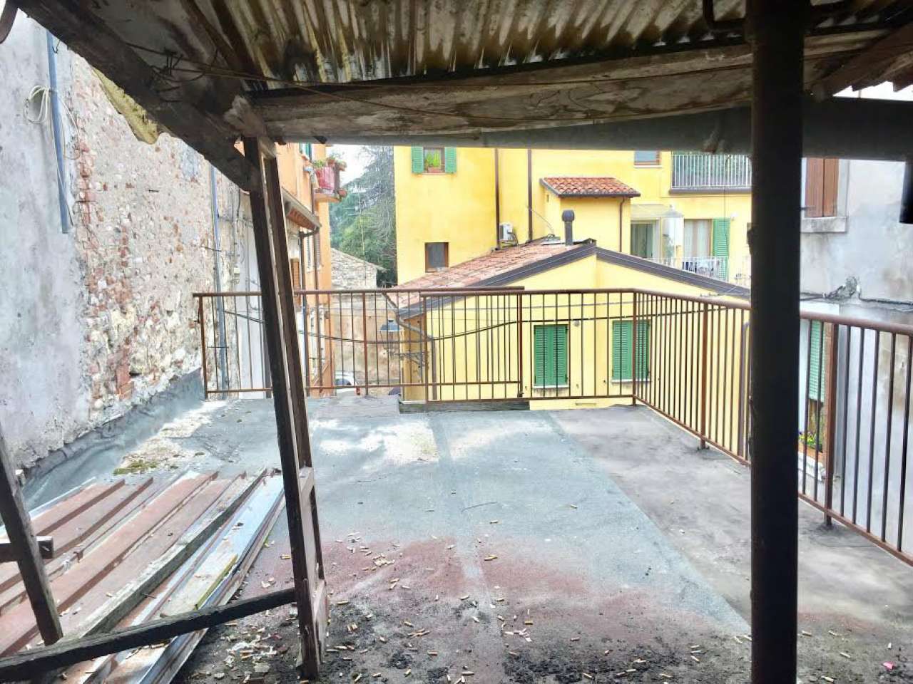  verona vendita quart: veronetta immobiliare armani giorgia