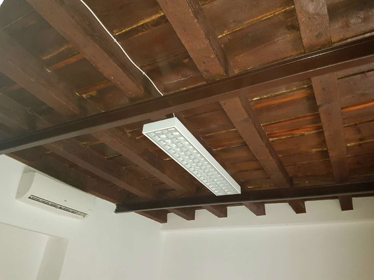 Negozio - Loc.Com. VERONA affitto  VALVERDE SAN ANTONIO Immobiliare Armani Giorgia