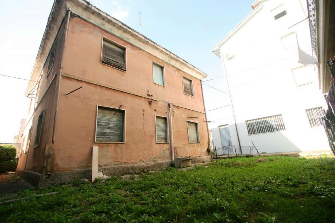 Villa Unifamiliare - Indipendente CIVITANOVA MARCHE vendita   Indipendenza TEMPOCASA Affiliato Civitanova Marche