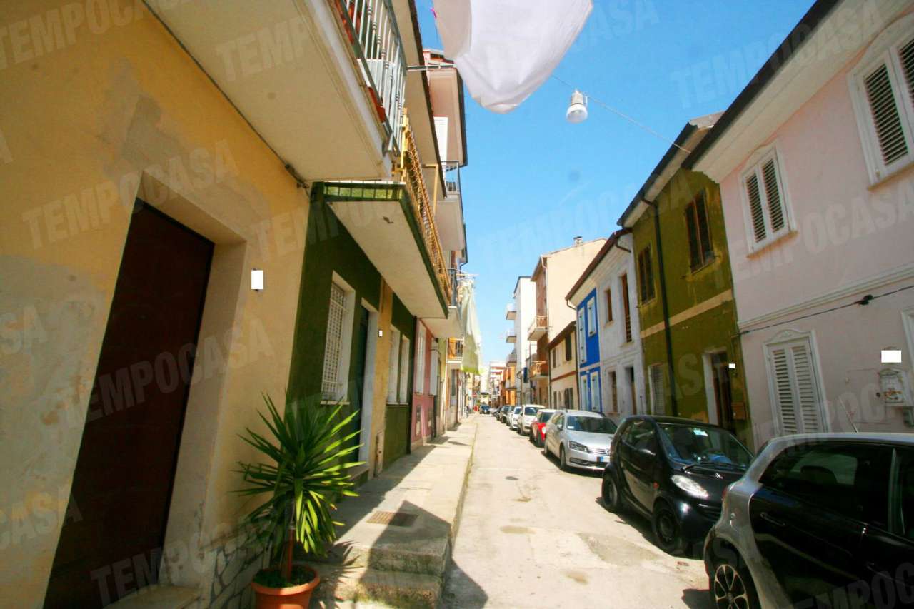 Villa Unifamiliare - Indipendente CIVITANOVA MARCHE vendita   conchiglia TEMPOCASA Affiliato Civitanova Marche