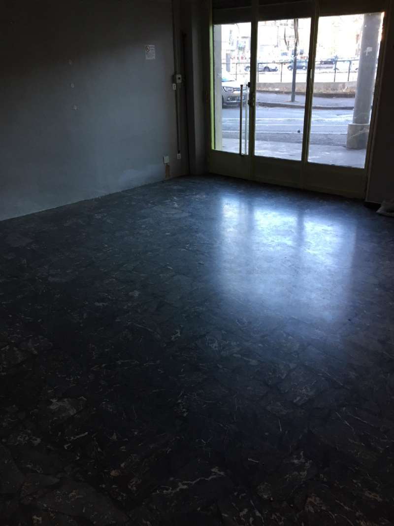 Negozio - Loc.Com. TORINO vendita  VANCHIGLIA Sofia General casa