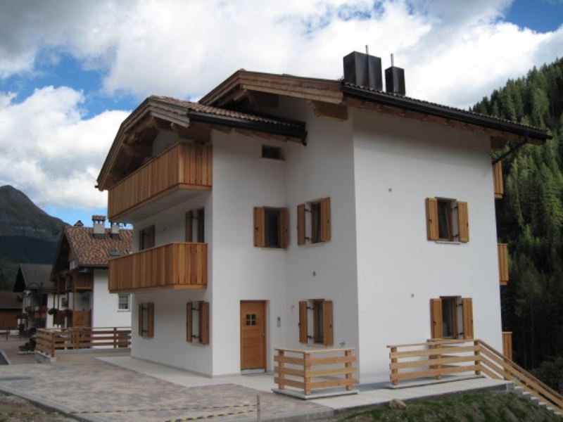  livinallongo del col di lana vendita quart:  agenzia immobiliare dolomiti s.r.l.