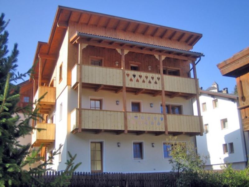  san martino in badia vendita quart:  agenzia immobiliare dolomiti s.r.l.