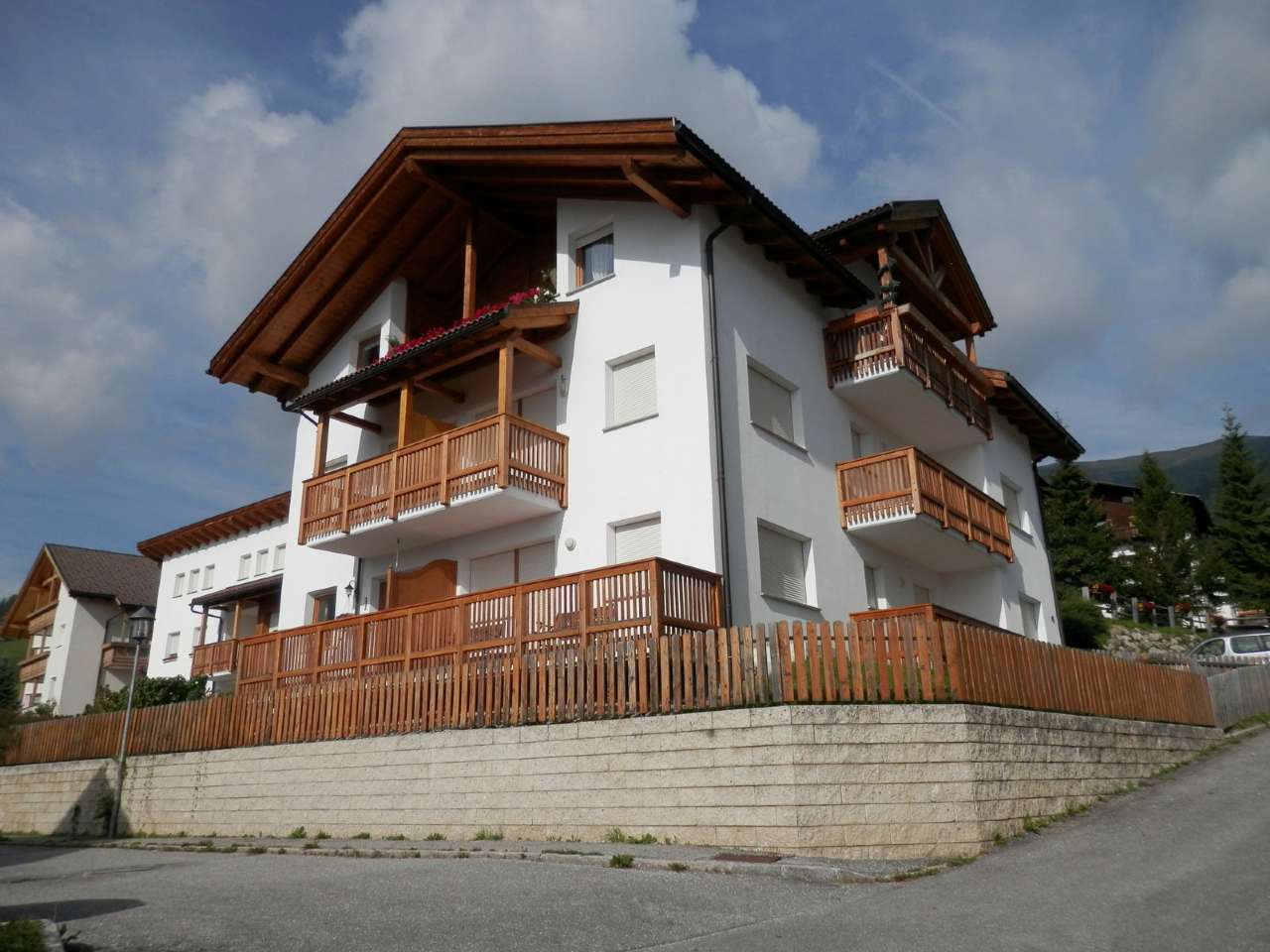 Appartamento SAN MARTINO IN BADIA vendita   Str. San Antone AGENZIA IMMOBILIARE DOLOMITI S.r.l.