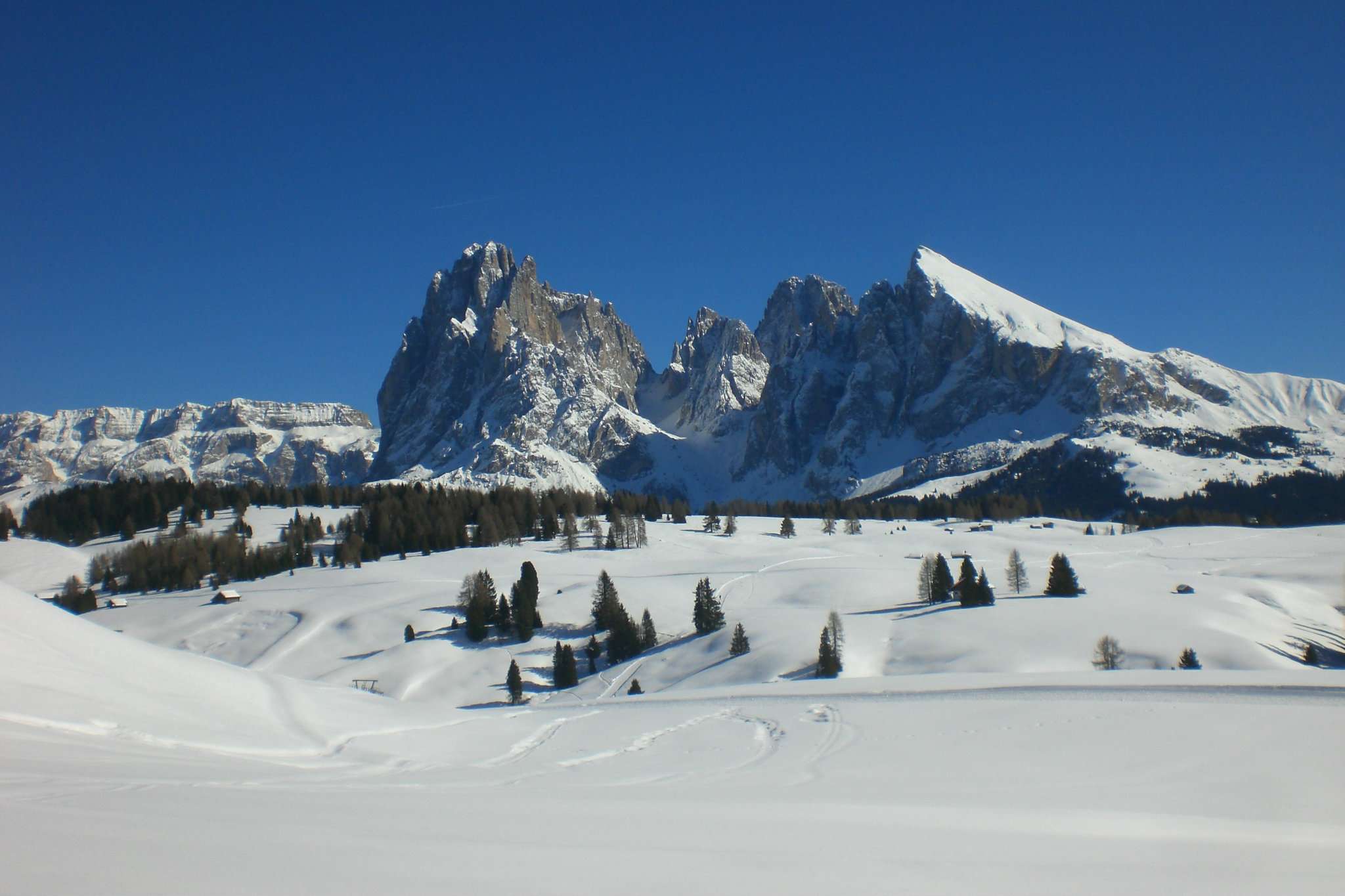  santa cristina valgardena affitto quart:  agenzia immobiliare dolomiti s.r.l.