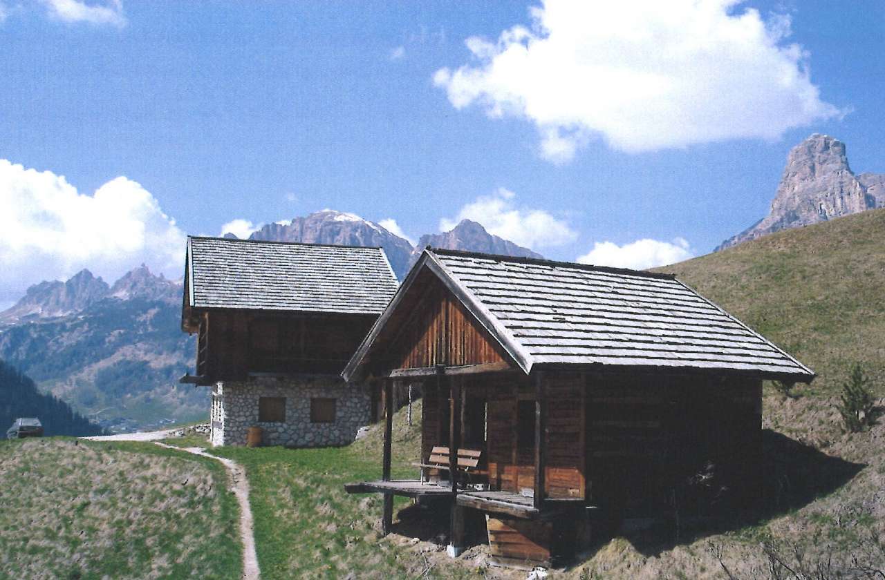  corvara in badia vendita quart:  agenzia immobiliare dolomiti s.r.l.