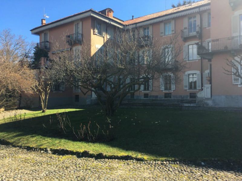  torino affitto quart: precollina ragona maria luisa