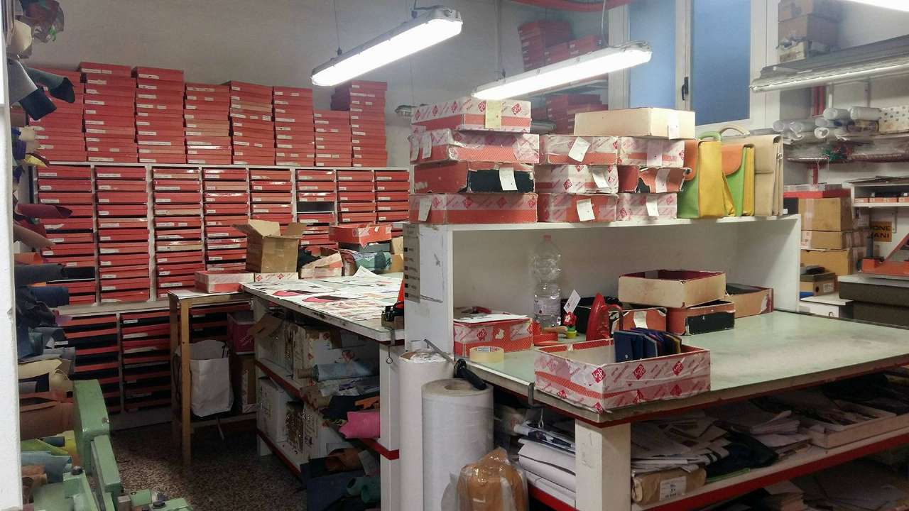 Ufficio - Loc.Com. MILANO vendita  CHIESA ROSSA benaco Marnini Sas