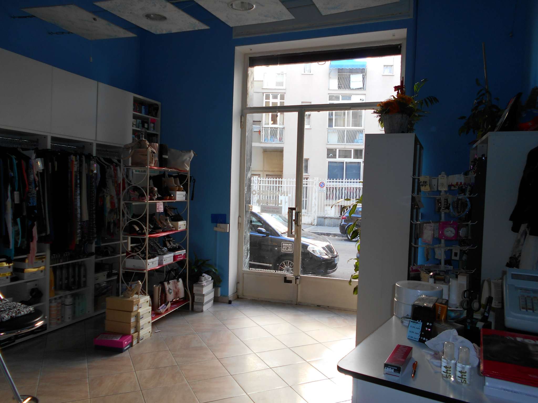 Negozio - Loc.Com. TORINO vendita  PARELLA ASINARI DI BERNEZZO Professionecasa - Immobiliare Parella S.A.S.