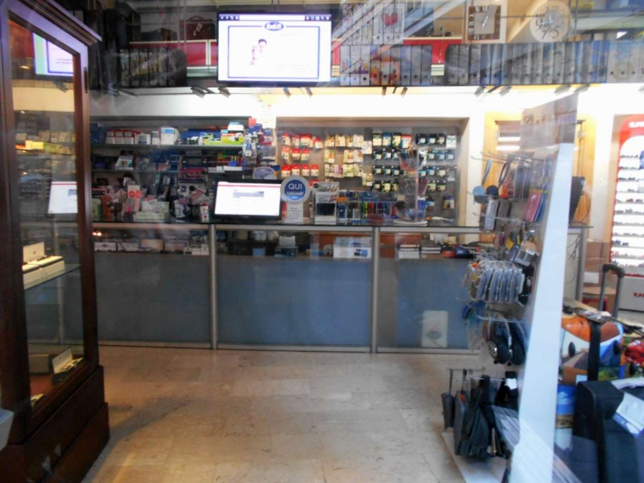 Negozio - Loc.Com. NAPOLI affitto  CHIAIA ROBERTO BRACCO Marinelli & Balzerano srl