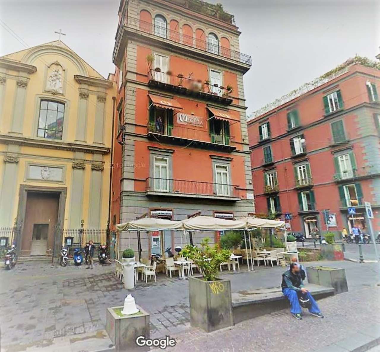 Negozio - Loc.Com. NAPOLI affitto  CHIAIA S. CATERINA A CHIAIA Marinelli & Balzerano srl