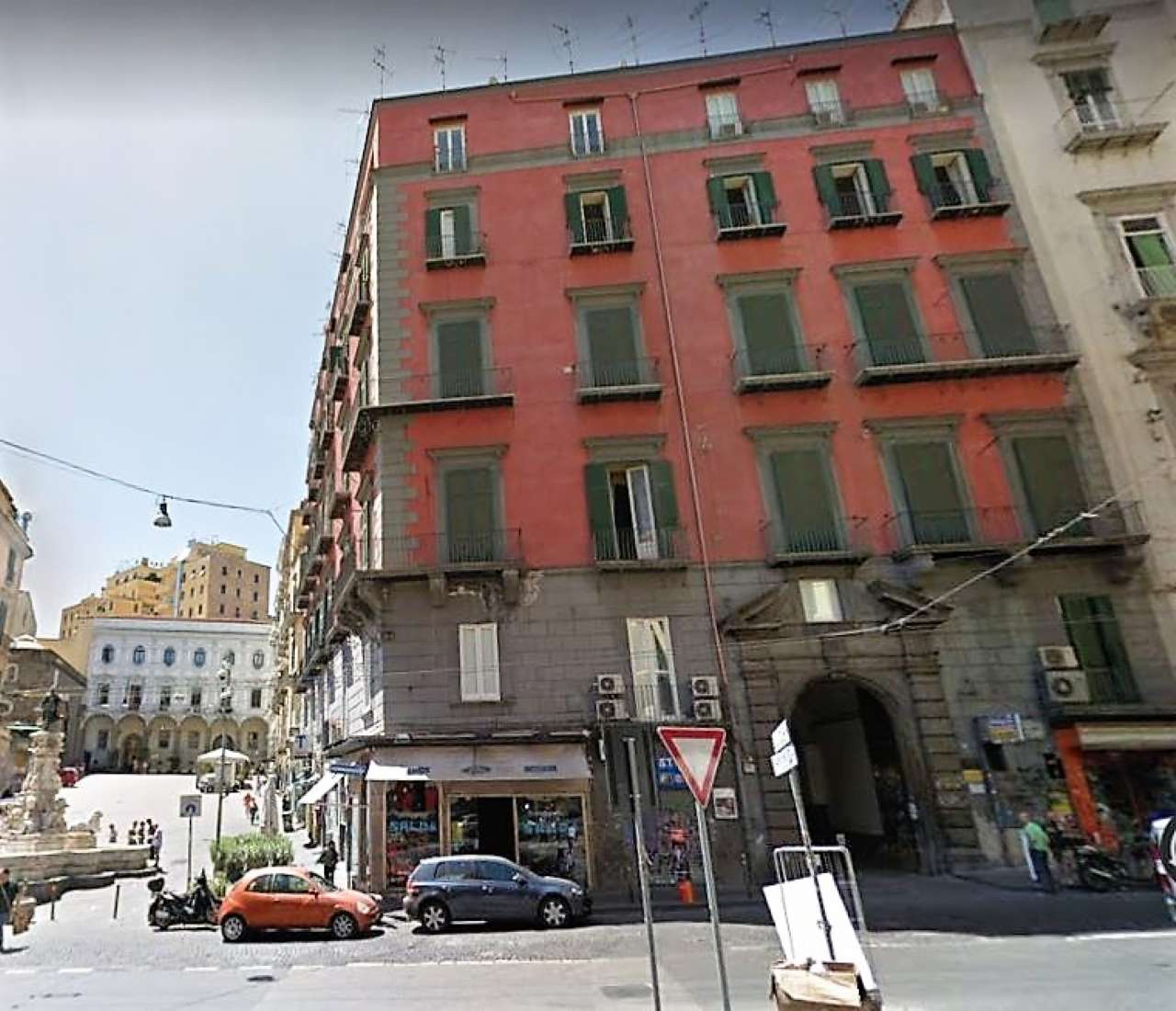 Appartamento NAPOLI vendita  Centro storico SANT'ANNA DEI LOMBARDI Marinelli & Balzerano srl