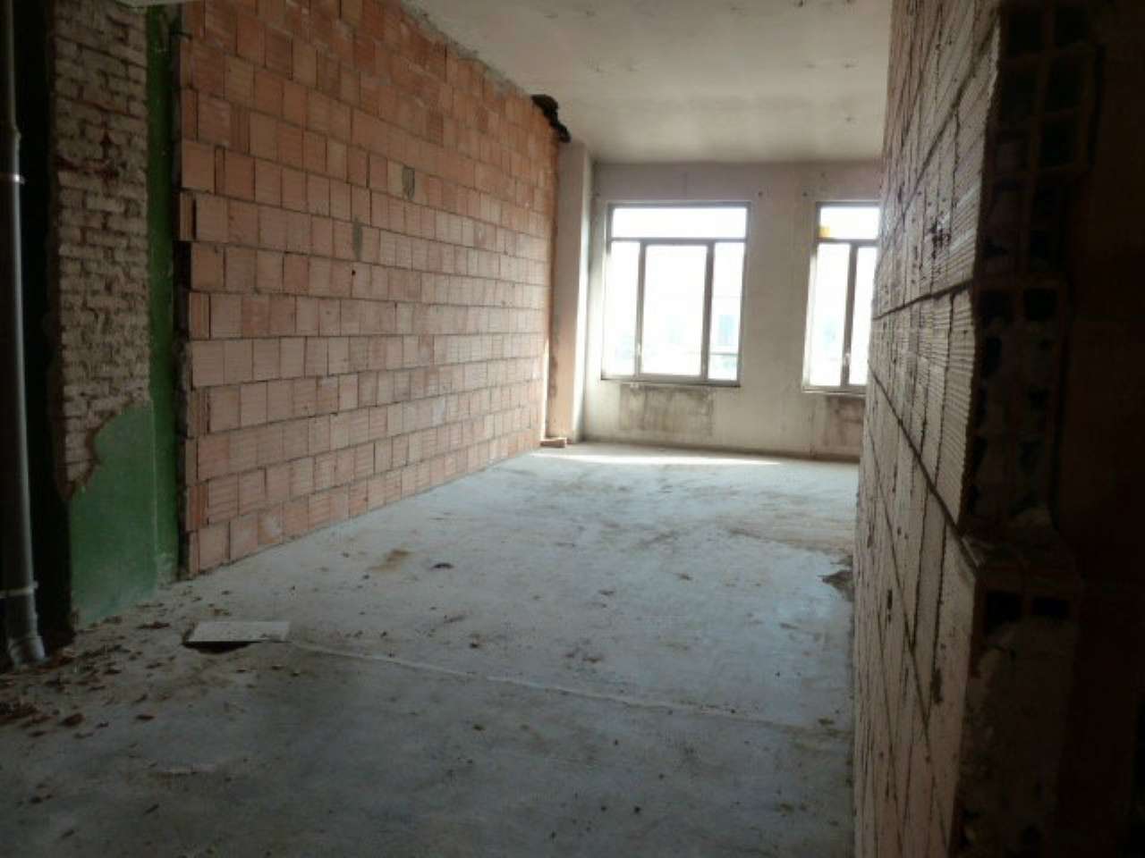 Ufficio - Loc.Com. MILANO vendita  CRESCENZAGO Emo Studio 2R Immobiliare