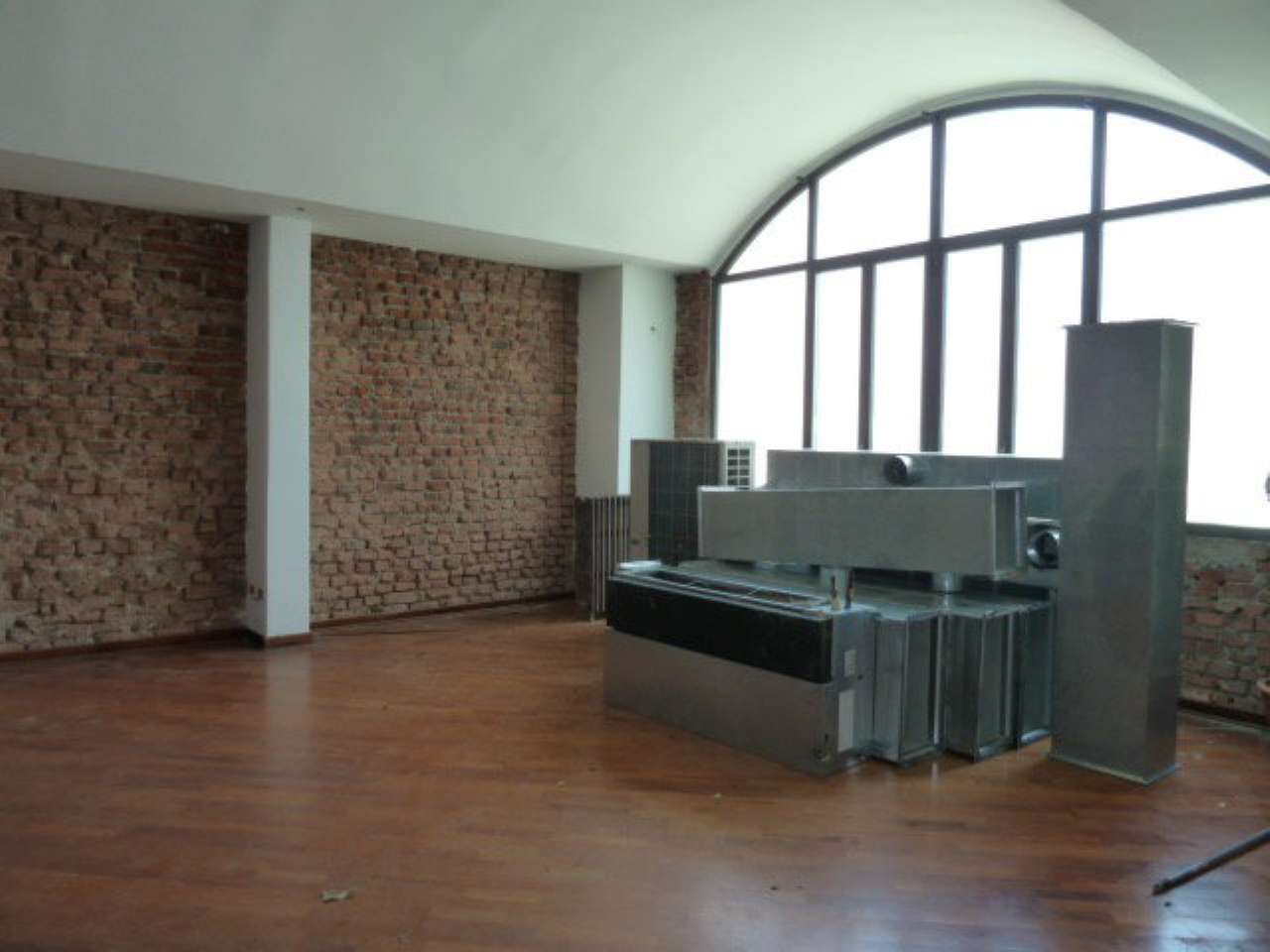 Ufficio - Loc.Com. MILANO vendita  CRESCENZAGO Emo Studio 2R Immobiliare