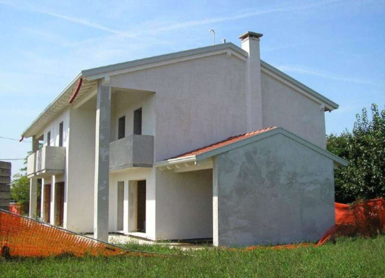  paese vendita quart:  gruppo-genovese-immobiliare-servizi-progettazione