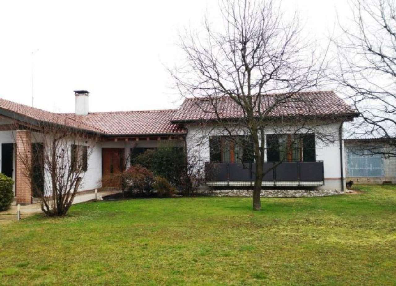 Villa Trifamiliare ISTRANA vendita   Delle Casette GRUPPO GENOVESE Immobiliare - Servizi - Progettazione