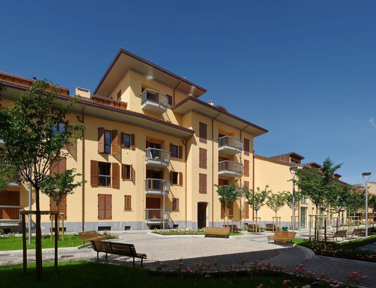 Box auto - Posto auto MILANO affitto  ROMOLO  CONTATTOCASA rete immobiliare