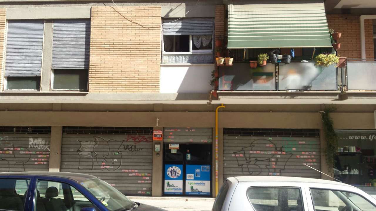 Negozio - Loc.Com. ROMA affitto  COLOMBO Giovanni da Empoli Patrizia Bacciu