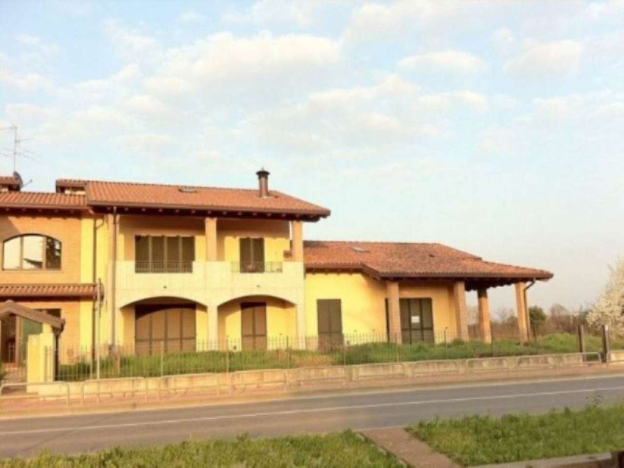 Villa FARA GERA D