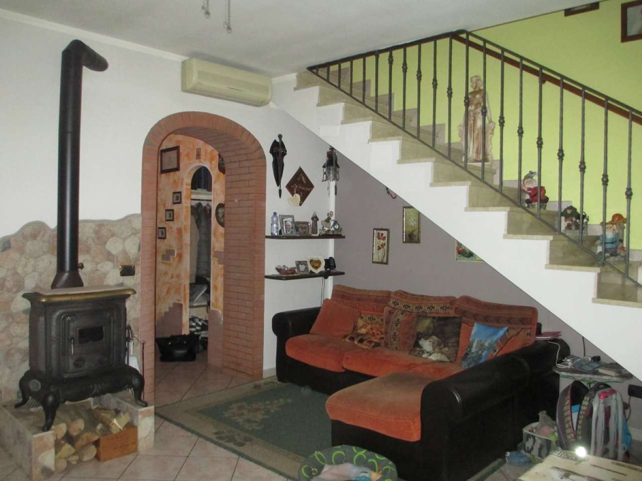 Villa Unifamiliare - Indipendente SAN BASSANO vendita    AGENZIA IMMOBILIARE DREAM...CASA di ILARI VALERIA