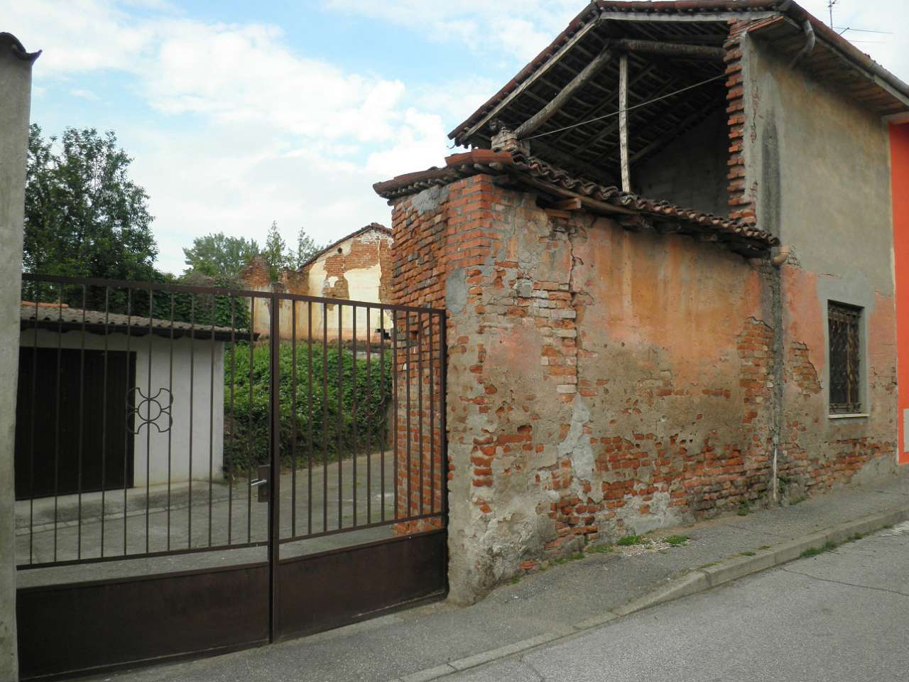  casalmorano vendita quart:  agenzia immobiliare dream...casa di ilari valeria