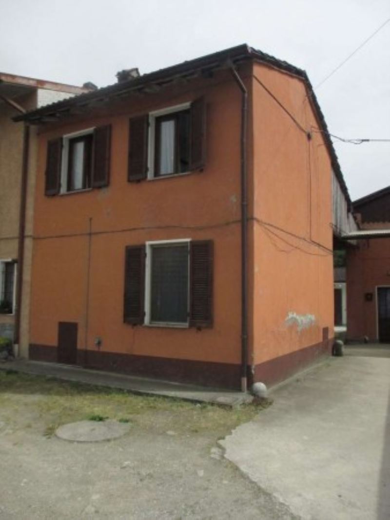  genivolta vendita quart:  agenzia immobiliare dream...casa di ilari valeria