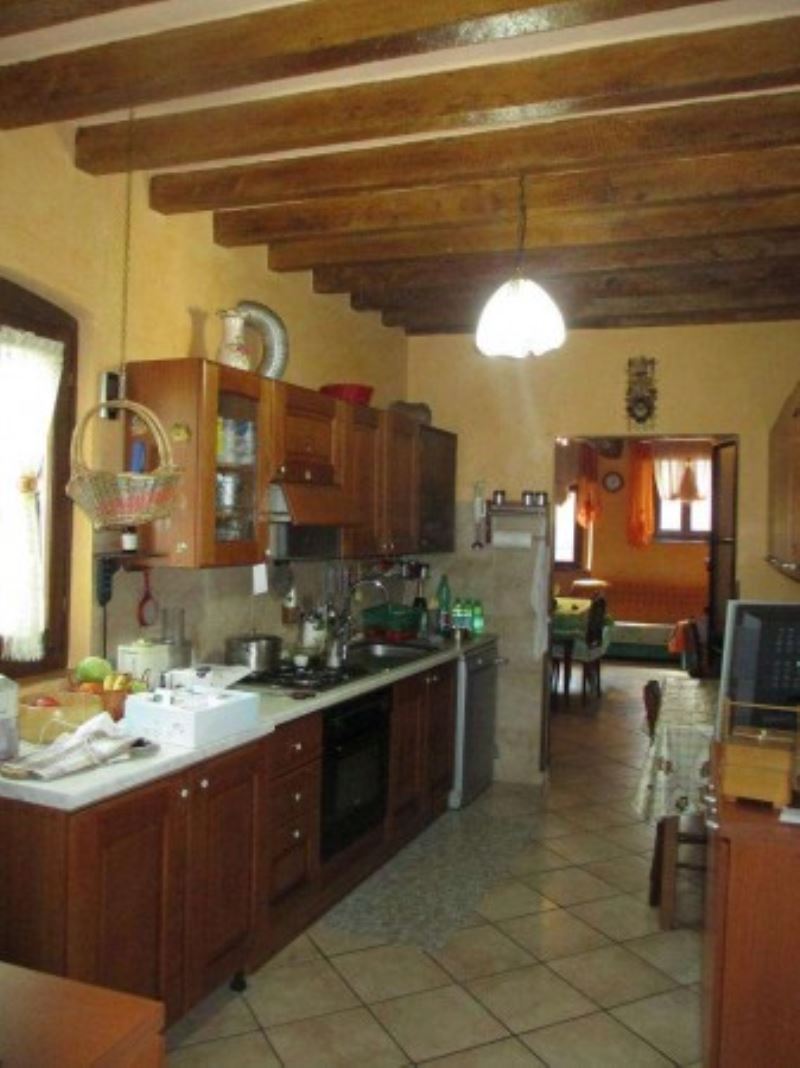 Villa Unifamiliare - Indipendente ANNICCO vendita    AGENZIA IMMOBILIARE DREAM...CASA di ILARI VALERIA