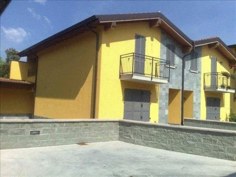 Villa Affiancata - Schiera SORESINA vendita    AGENZIA IMMOBILIARE DREAM...CASA di ILARI VALERIA