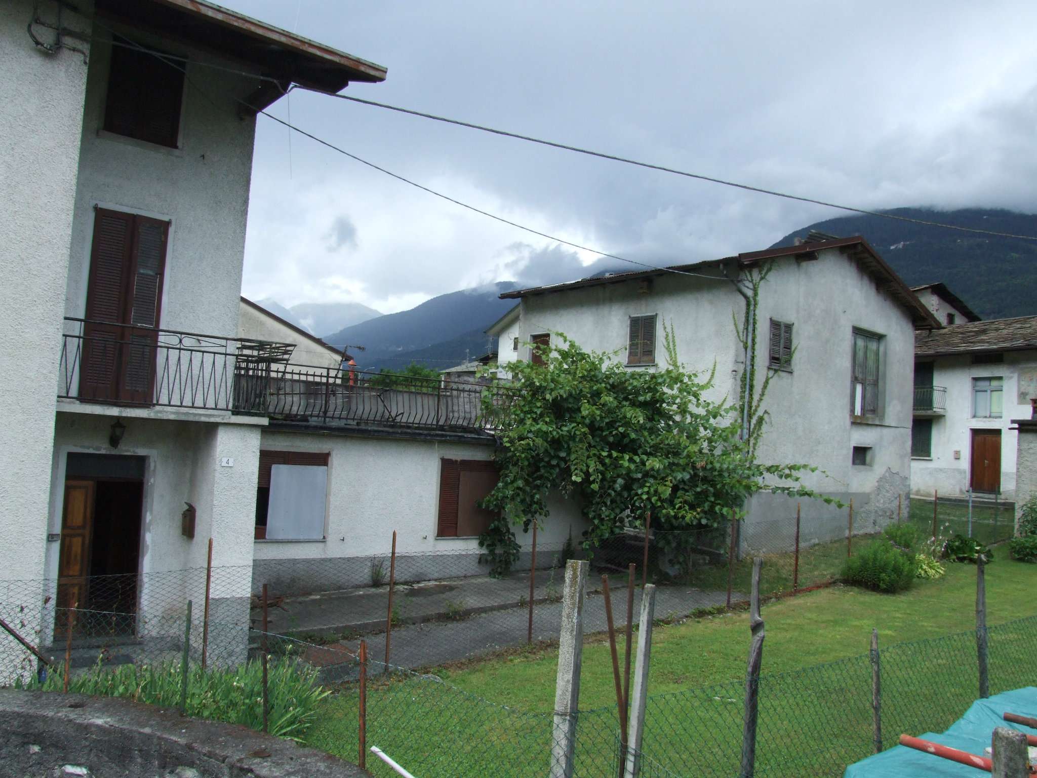 Villa Unifamiliare - Indipendente PONTE IN VALTELLINA vendita   cavour TORO IMMOBILIARE SRL