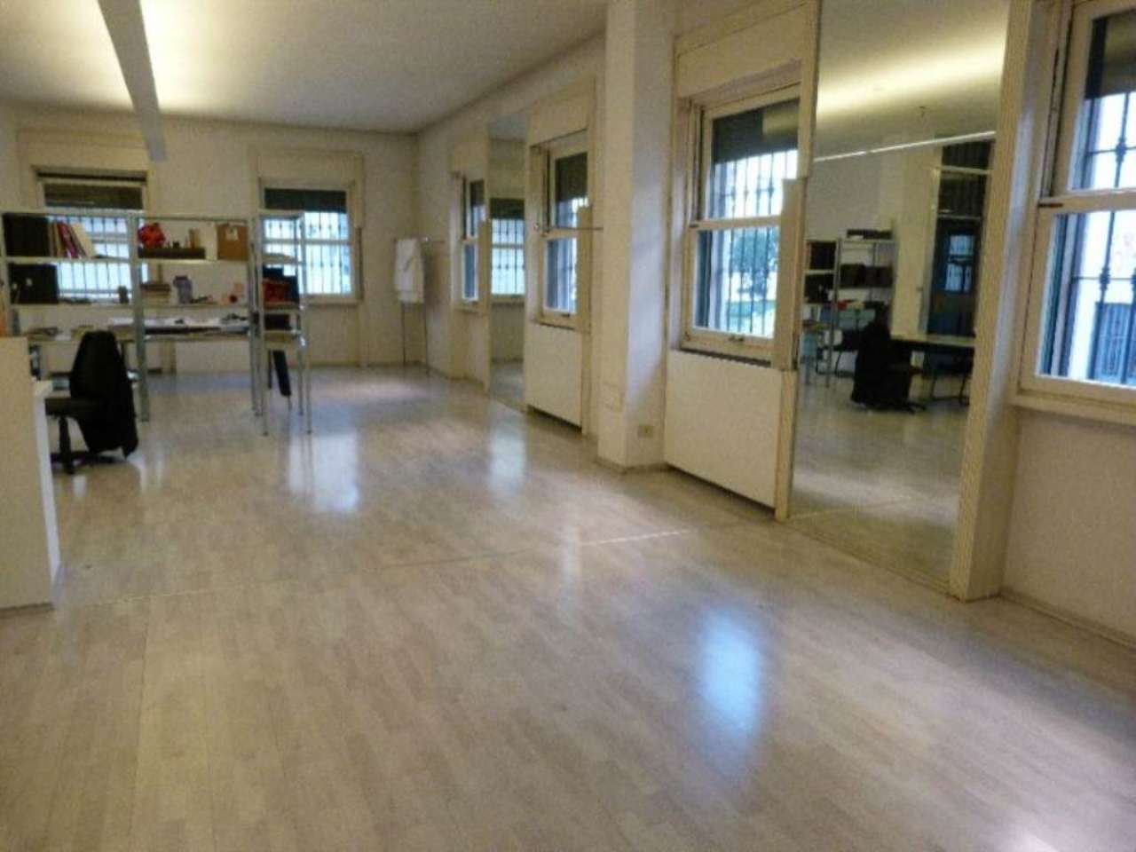 Show Room MILANO vendita  CENTRO STORICO Disciplini POLIEDRO IMMOBILIARE