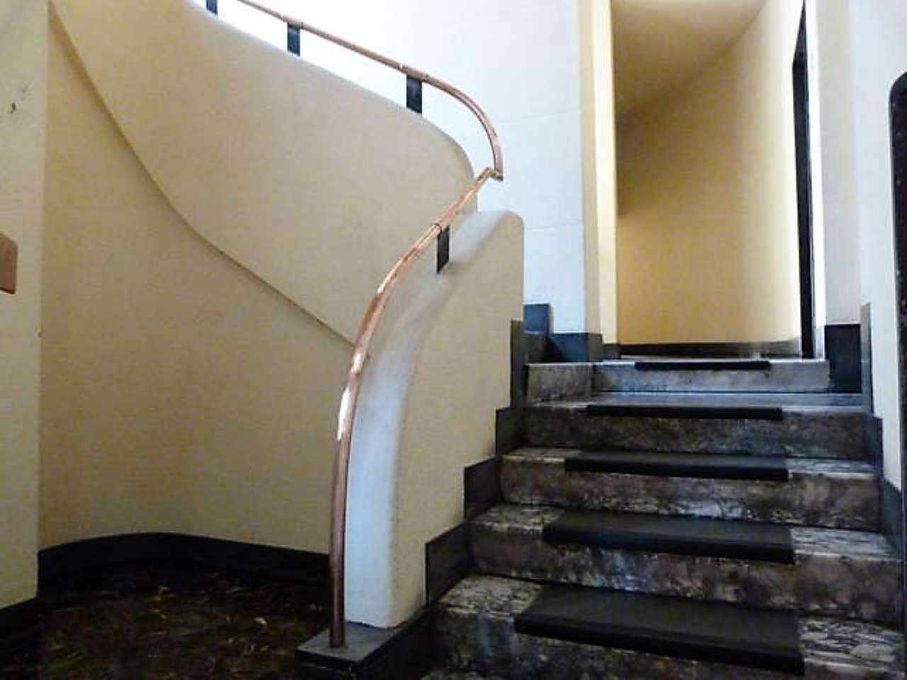  milano affitto quart: centro storico poliedro-immobiliare