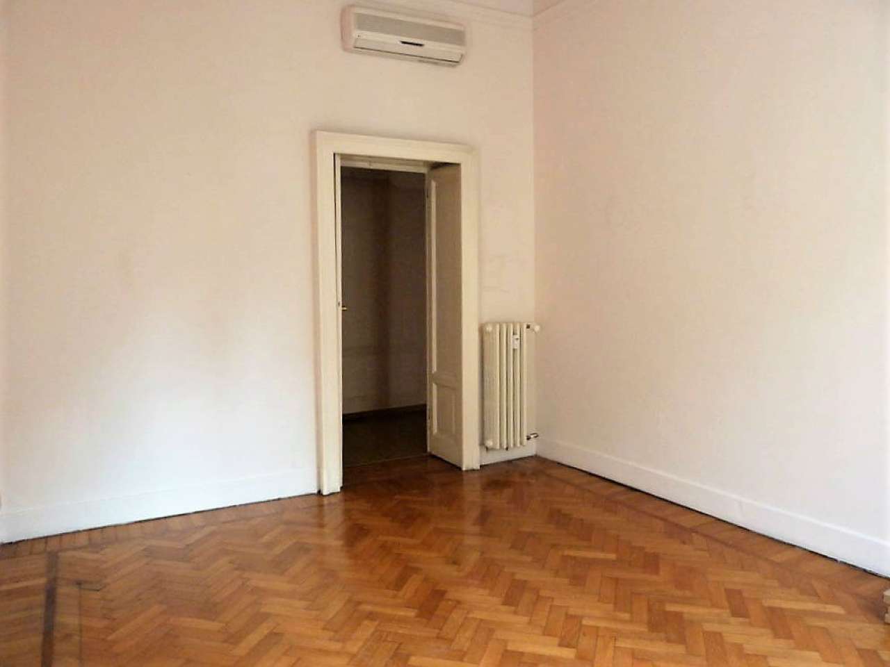 Ufficio - Loc.Com. MILANO affitto  V GIORNATE Hajiech POLIEDRO IMMOBILIARE