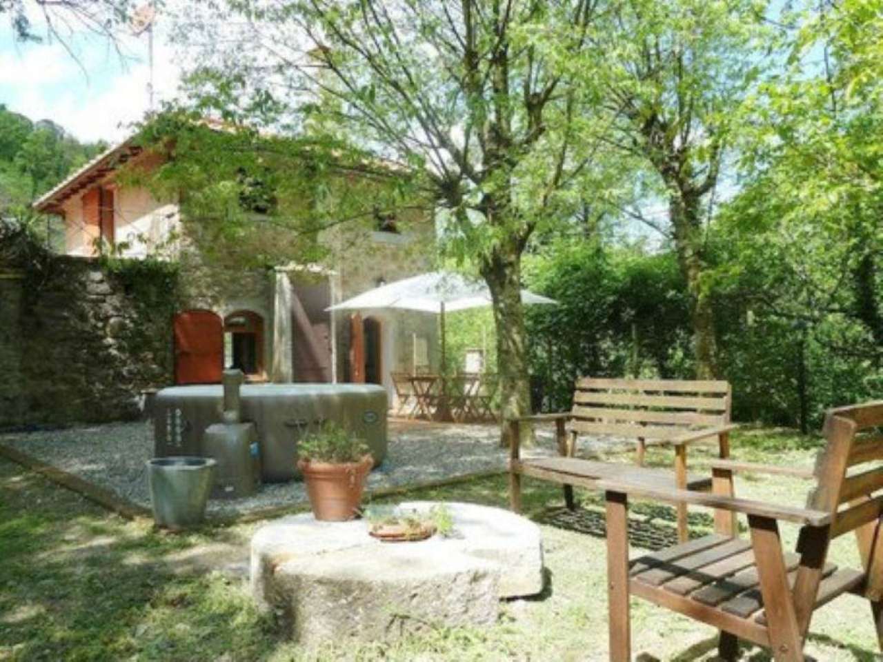  borgo san lorenzo vendita quart:  studio immobiliare bartoloni