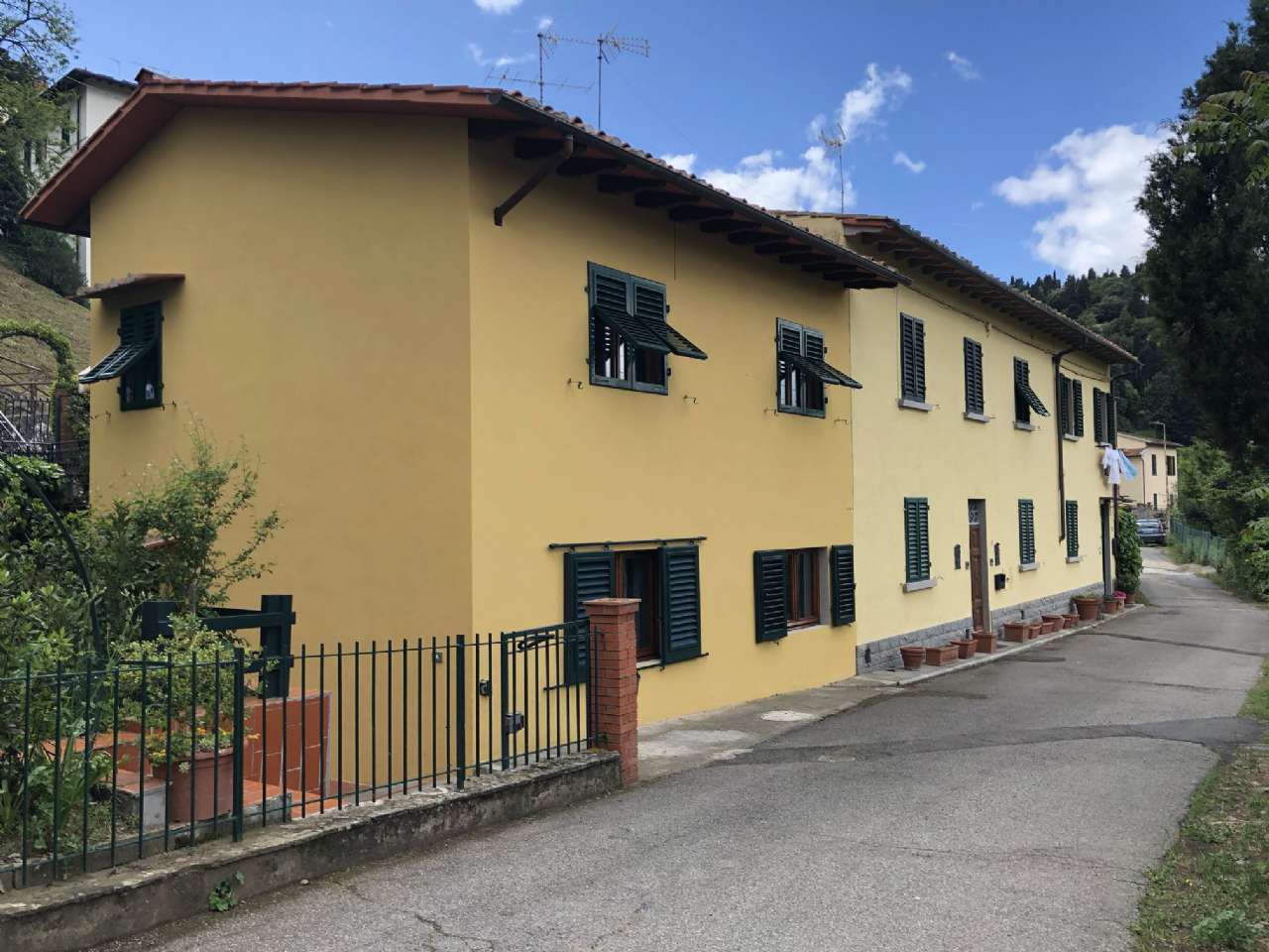  fiesole vendita quart:  studio immobiliare bartoloni