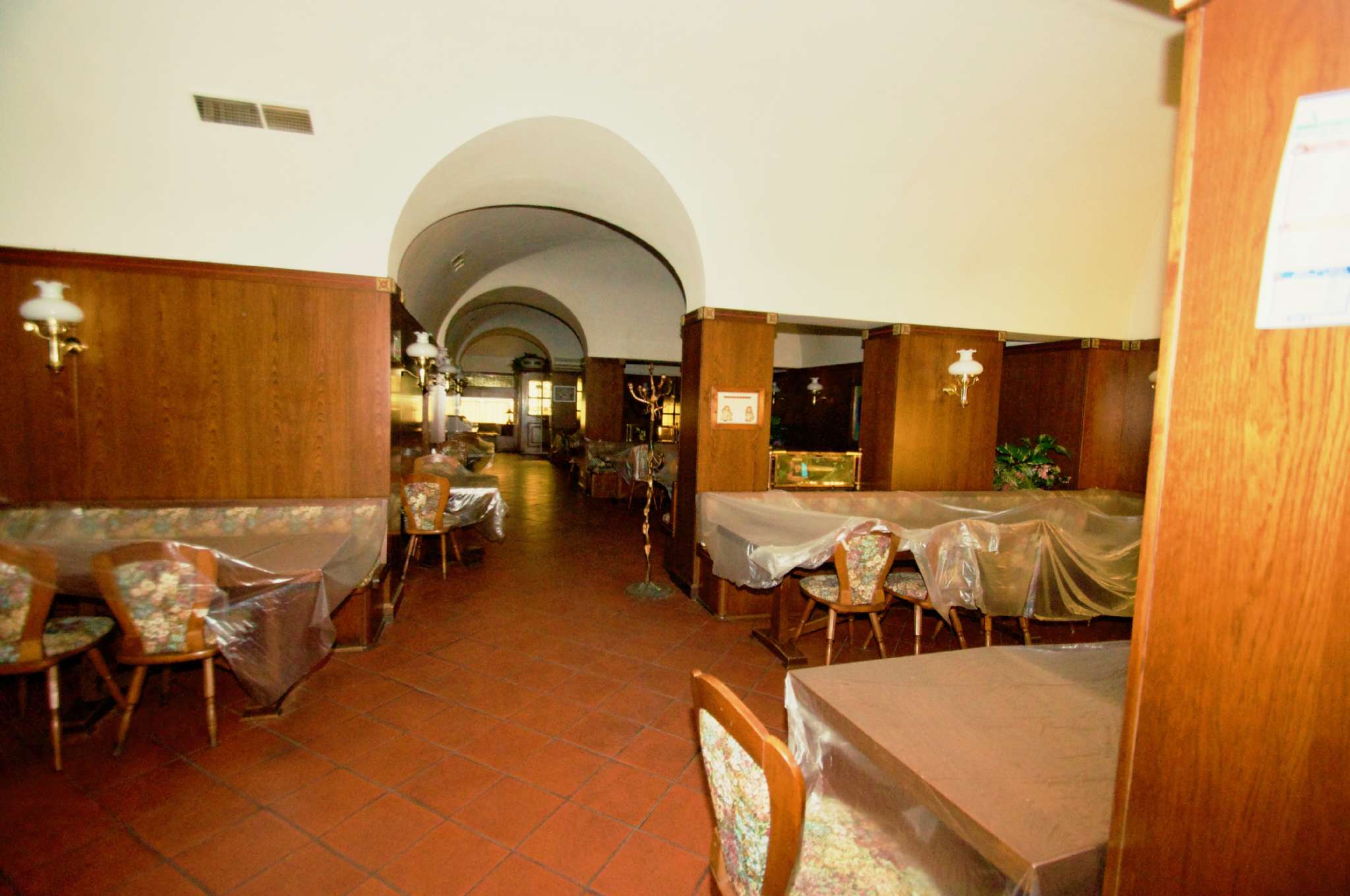 Negozio - Loc.Com. PADOVA vendita  CENTRO Via Locatelli HABITAT S.A.S.