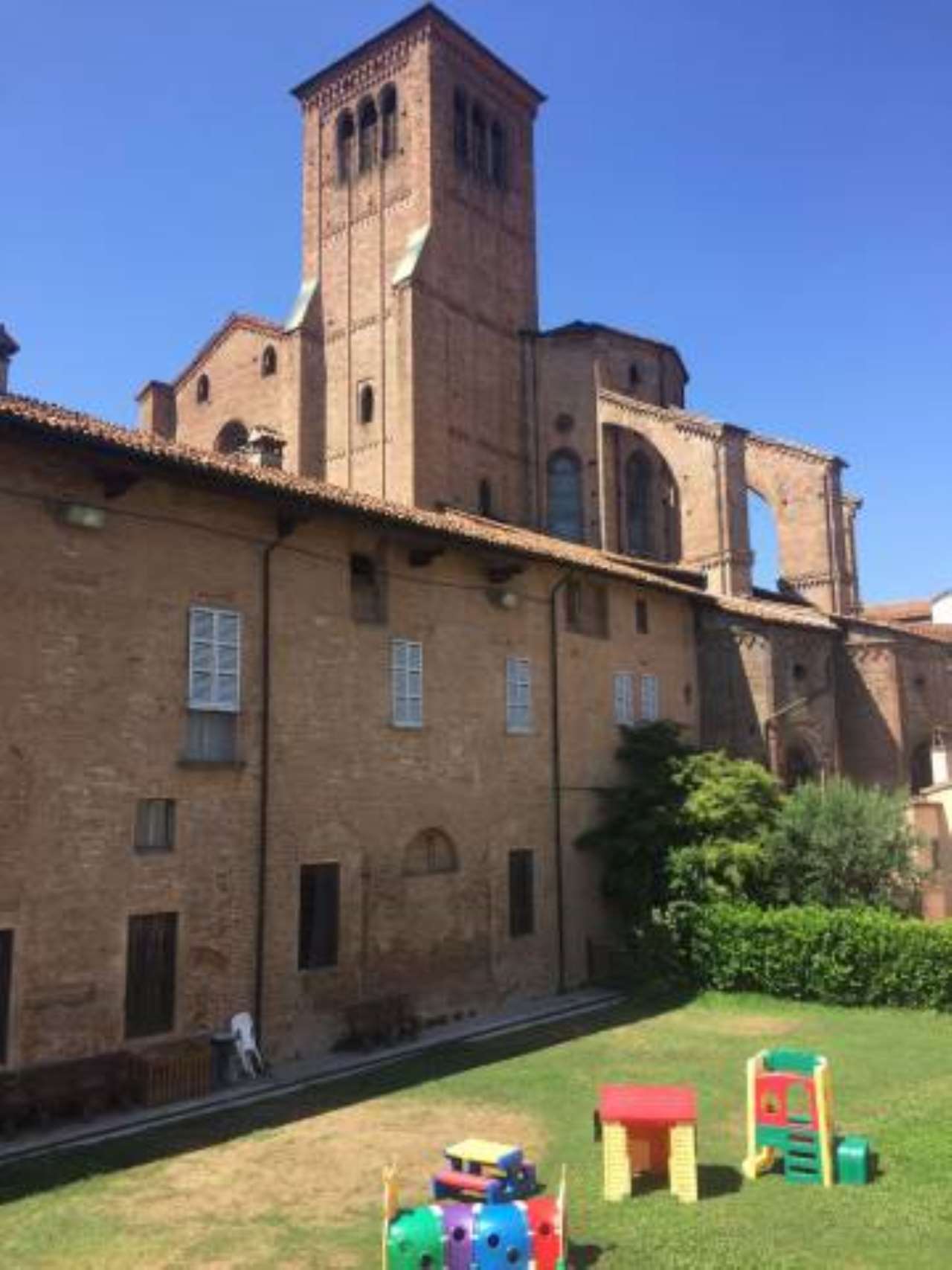  piacenza affitto quart: centro storico invest-s.r.l.-–-intermediaria-consulenze-immobiliari