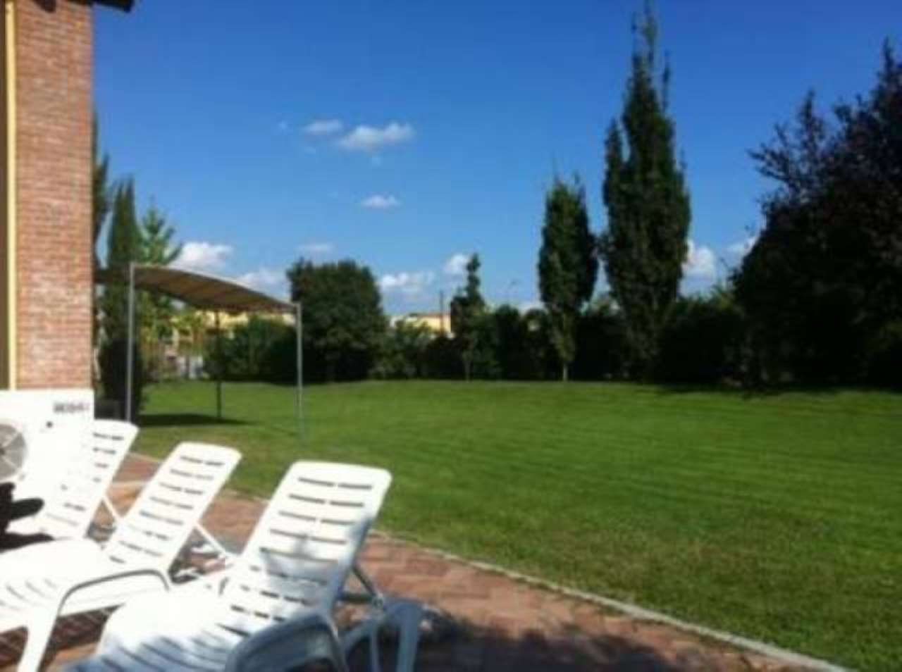 Villa Unifamiliare - Indipendente PIACENZA vendita    INVEST s.r.l. – INTERMEDIARIA CONSULENZE IMMOBILIARI