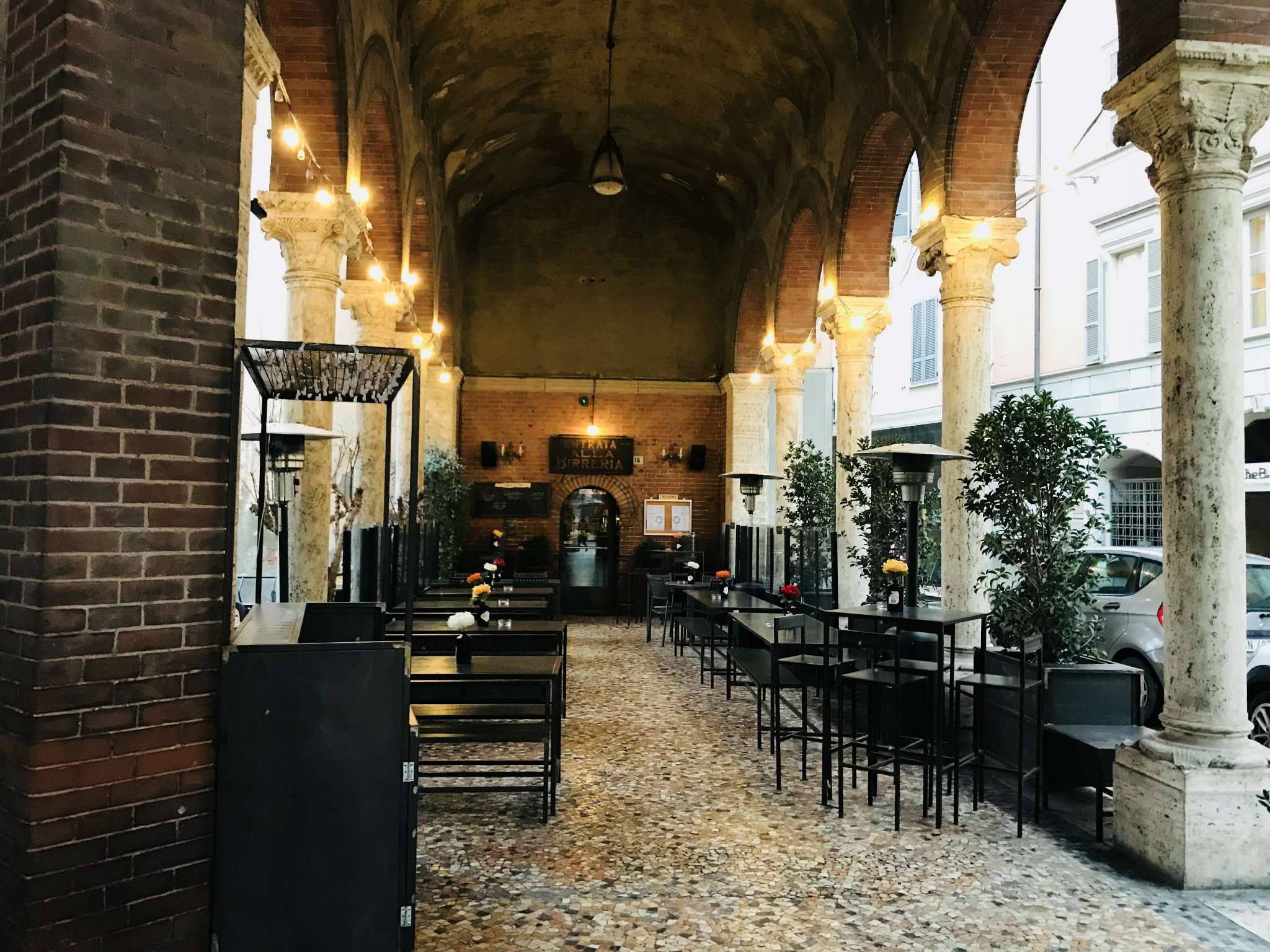 Negozio - Loc.Com. PIACENZA affitto  CENTRO STORICO  INVEST s.r.l. – INTERMEDIARIA CONSULENZE IMMOBILIARI