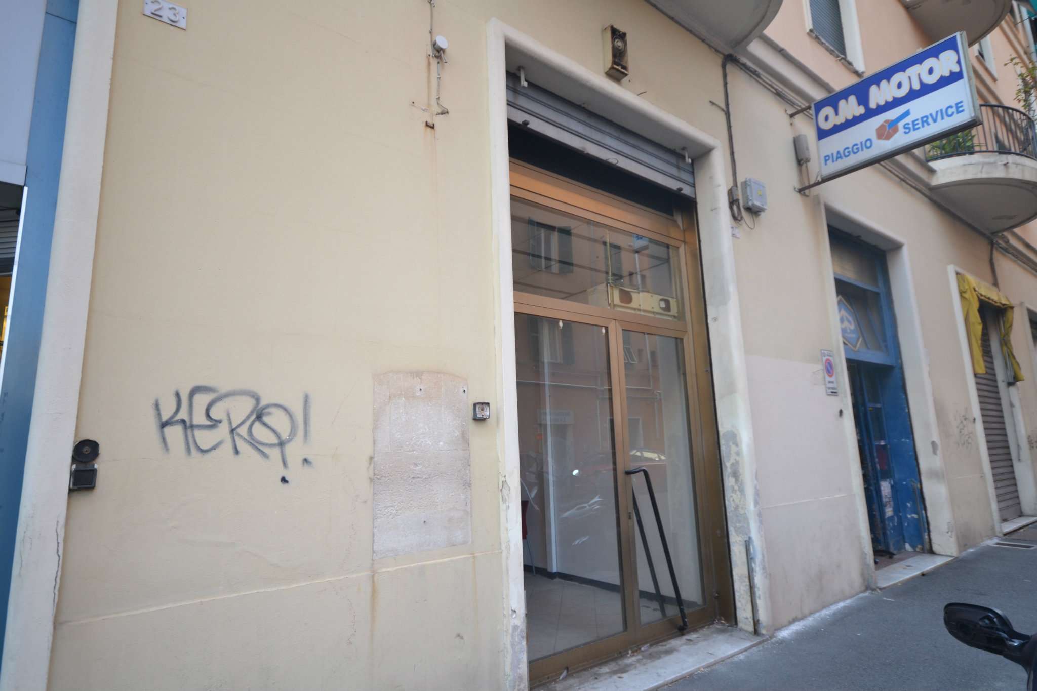 Negozio - Loc.Com. GENOVA vendita  FOCE Finocchiaro Aprile Affiliato Fondocasa Genova Centro Storico - Studio Centro Storico Uno